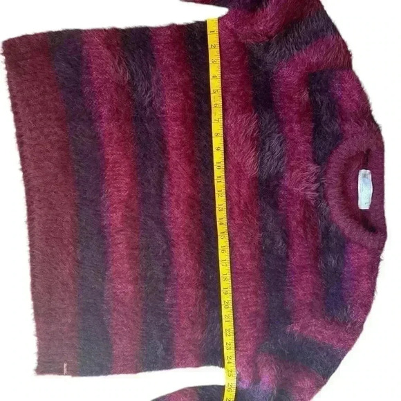 Savage crewneck fuzzy texture long sleeve sweater l. - Picture 11 of 16